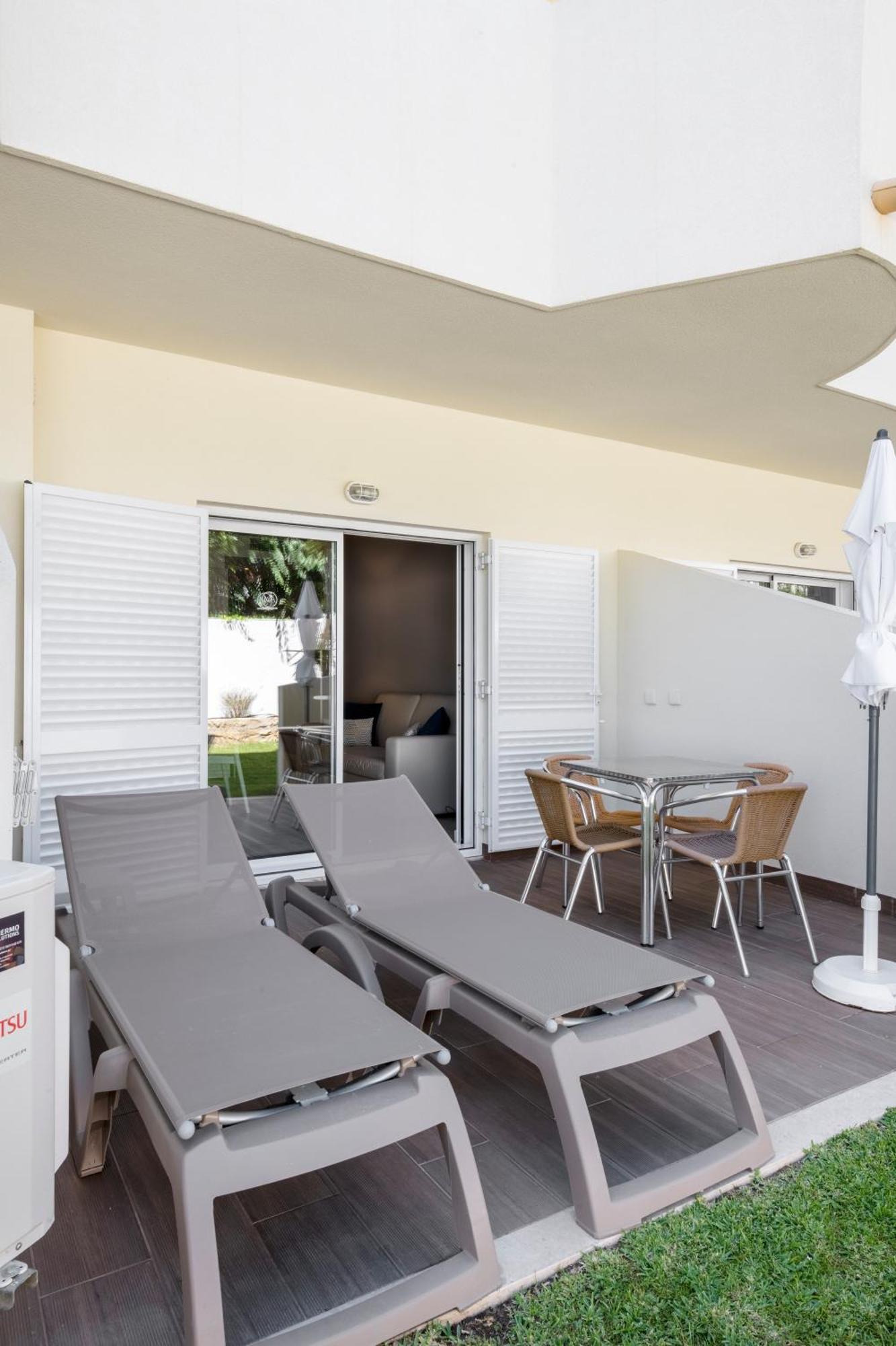 Alvormar Apartamentos Turisticos Bilik gambar